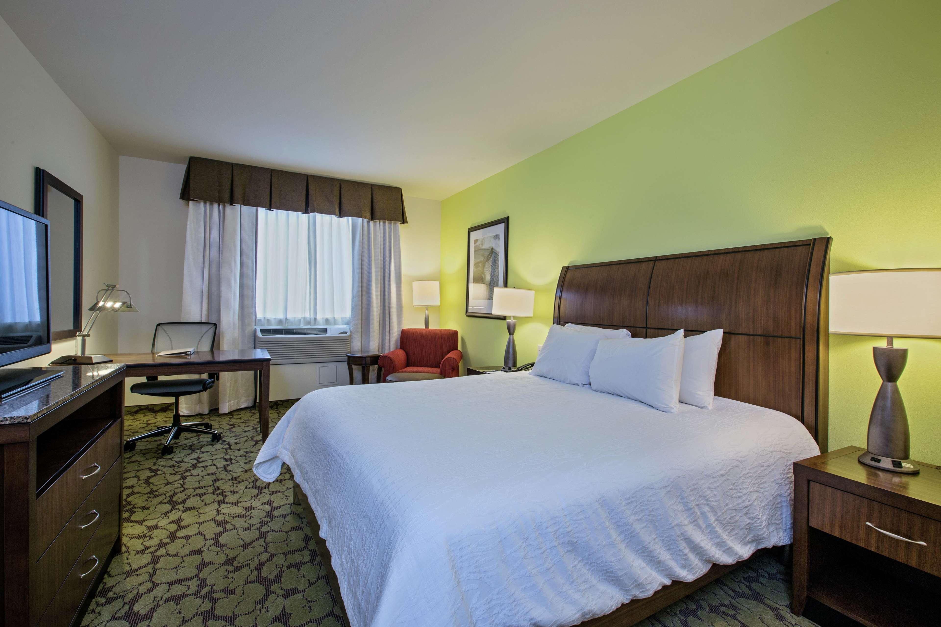 Hilton Garden Inn Lincoln Downtown/Haymarket Ngoại thất bức ảnh