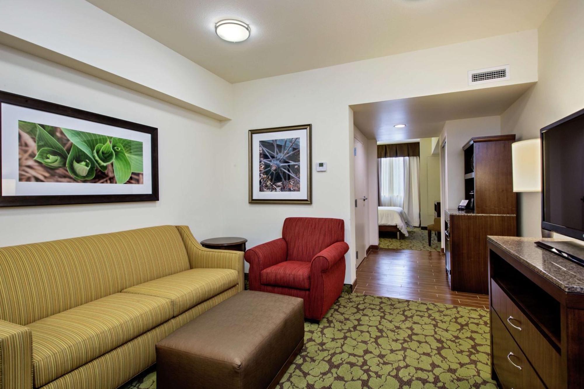 Hilton Garden Inn Lincoln Downtown/Haymarket Ngoại thất bức ảnh