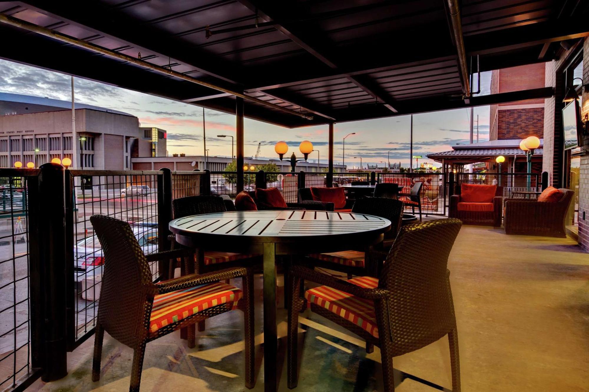 Hilton Garden Inn Lincoln Downtown/Haymarket Ngoại thất bức ảnh